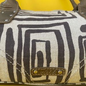 MEXX Animal Geometric Zebra Print Rare Beige Bronze Brown Tribal Long Purse Bag